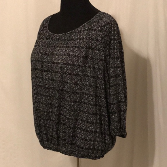 Blouse - Picture 2 of 3